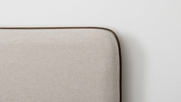 Кровать Миа 140 рогожка светло-бежевый, кант желтовато-коричневый с ортопедическим основанием и подъемным механизмом